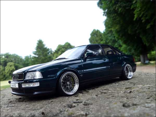 1:18 Audi S2 (B3) Limousine Baujahr 1993 Emerald-Green inkl. OVP